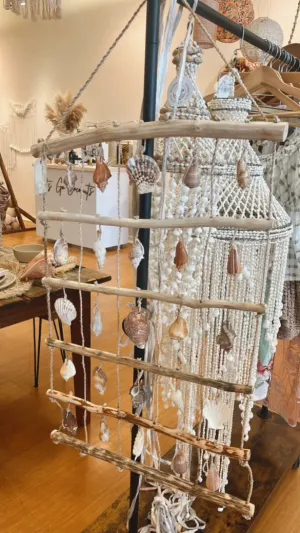 Shell wall hanging